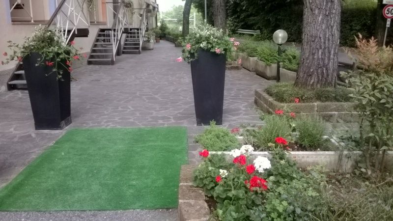 Hotel La Passeggiata Desenzano del Garda Exteriör bild